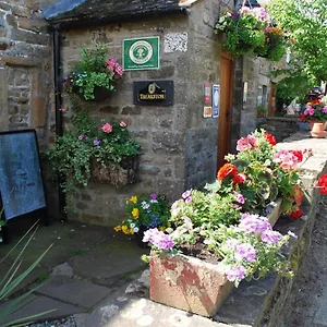 Inn The Foresters Arms