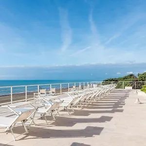 Alta La Vista Hotel Marina di Castagneto Carducci